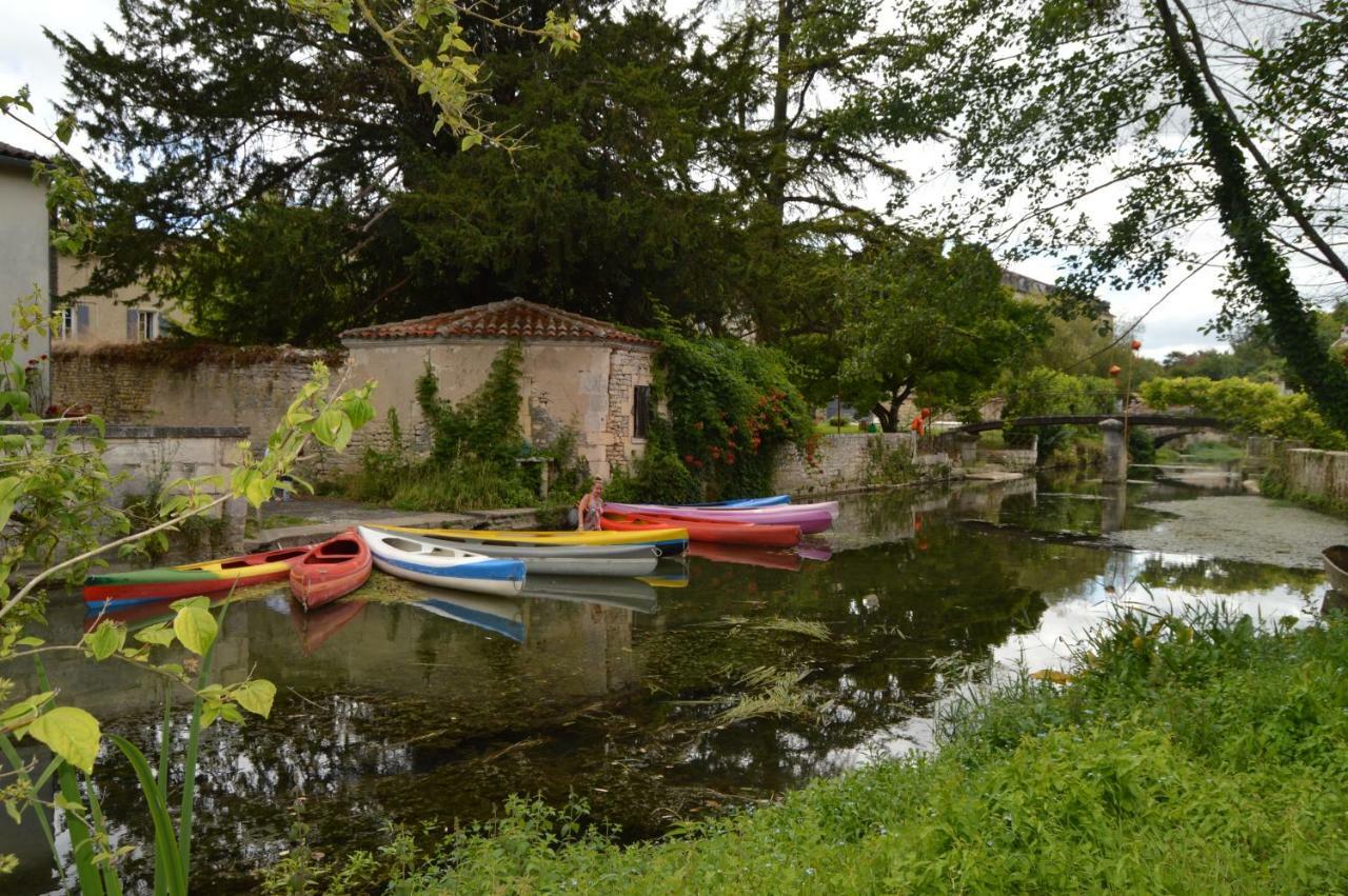 Bed and breakfast Le Moulin de Bassac Extérieur photo